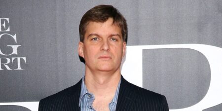 ‘Big Short’ Michael Burry Says He’d Acquire Molina If He Had the Cash ‘Big Short’ Michael Burry Says He’d Acquire Molina If He Had the Cash