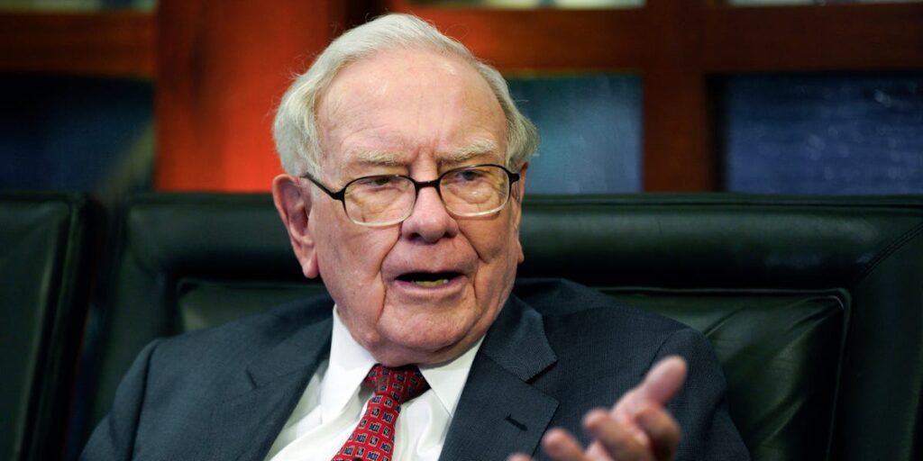 Buffett Gurus Say Berkshire’s Historic Shake-up May Be Just the Start Buffett Gurus Say Berkshire’s Historic Shake-up May Be Just the Start