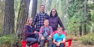 I Stopped Sending Holiday Cards — and Felt Instant Relief I Stopped Sending Holiday Cards — and Felt Instant Relief