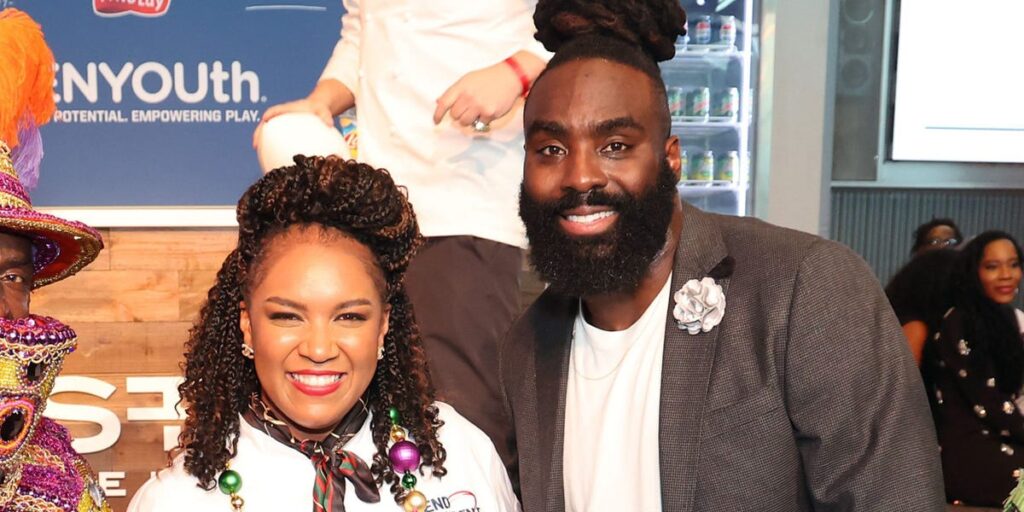 I’m Married to an NFL Player — Here’s Why I Homeschool Our 6 Kids I’m Married to an NFL Player — Here’s Why I Homeschool Our 6 Kids