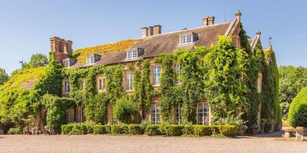 Maunsel House for Sale: Explore a Historic British Estate With Royal Ties Maunsel House for Sale: Explore a Historic British Estate With Royal Ties