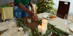 Mistakes to Avoid When Hosting for the Holidays, From Etiquette Experts Mistakes to Avoid When Hosting for the Holidays, From Etiquette Experts