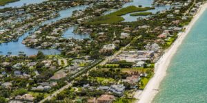 Surprising Things a New Yorker Found Visiting Naples, Florida Surprising Things a New Yorker Found Visiting Naples, Florida