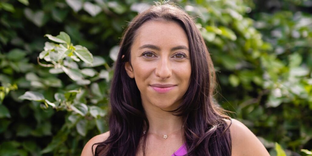 3 New Year’s Weight-Loss Trends to Avoid, According to Dietitian 3 New Year’s Weight-Loss Trends to Avoid, According to Dietitian