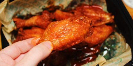 Review: Best Chain Restaurant Buffalo Chicken Wings, Ranked