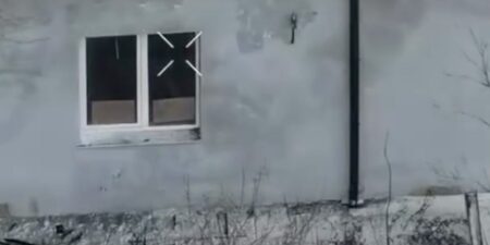 Russian Soldier Surrenders With Message Seen by Ukrainian Drone: Units