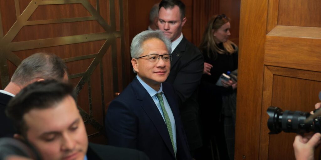 Trump Places a 25% Tariff on High-End Computing Chip Imports Trump Places a 25% Tariff on High-End Computing Chip Imports