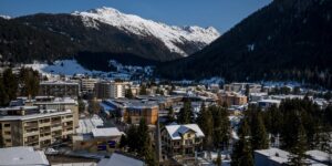 Live Updates: Davos 2026 Begins, Business and World Leaders Arrive