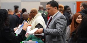 A Career Coach Swears by This Tip to Get Ahead in Your Job Search