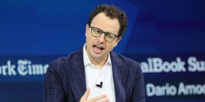 Anthropic Chases OpenAI Into the AI Heath Arena Anthropic Chases OpenAI Into the AI Heath Arena