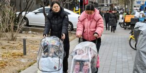 China’s Shrinking Population Is Getting Smaller. the Risks Are Growing.