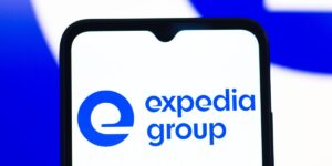 Expedia Cuts Roles, Says Its Simplifying Structure to ‘Move Faster’