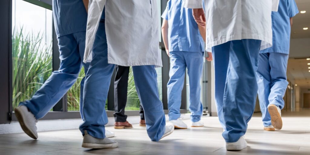 Job Market Winners, Losers: Healthcare, Federal, Young Job Seekers Job Market Winners, Losers: Healthcare, Federal, Young Job Seekers