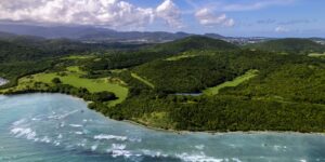 US Strikes Strand Thousands As Airlines Pull Out of Caribbean Airspace US Strikes Strand Thousands As Airlines Pull Out of Caribbean Airspace