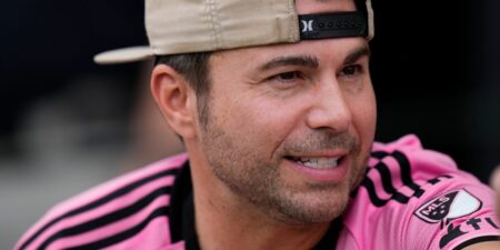 YouTube and Netflix Help Creators Break Through in Hollywood YouTube and Netflix Help Creators Break Through in Hollywood