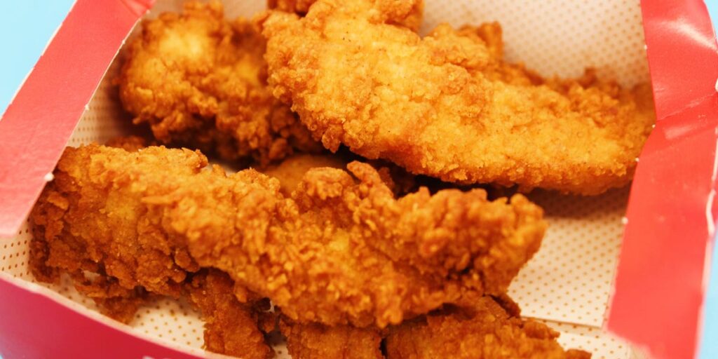 I tried chicken tenders from 14 fast-food chains and ranked them from worst to best I tried chicken tenders from 14 fast-food chains and ranked them from worst to best