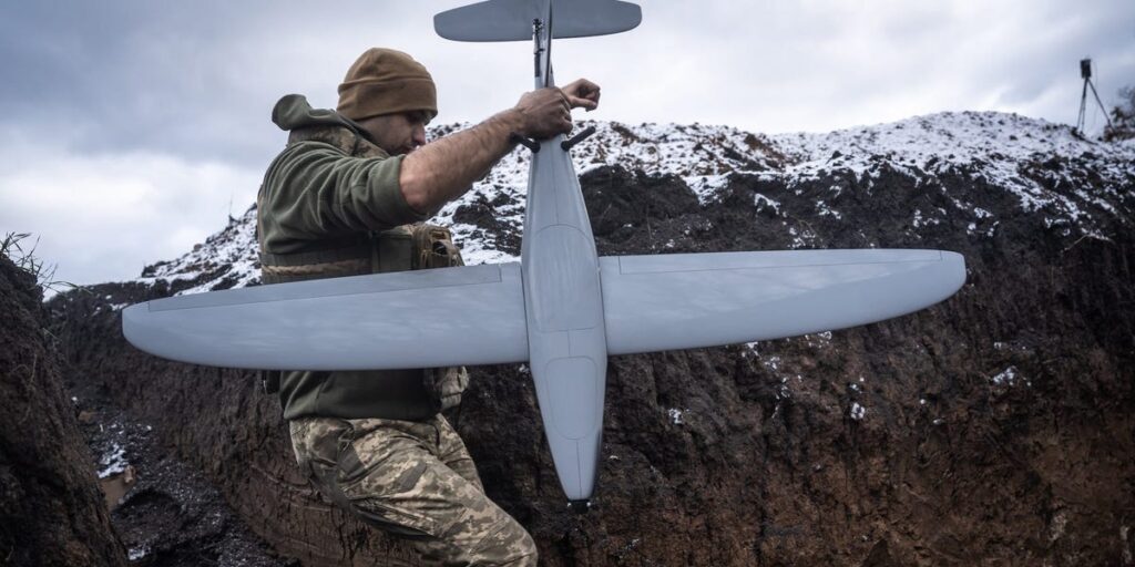 Ukrainian troops taught the British Army that it takes at least 60 hours of work to become a decent drone pilot
