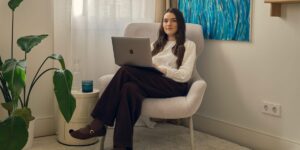 I’m a solo business owner who couldn’t afford employees. A -a-month AI subscription became my team. I’m a solo business owner who couldn’t afford employees. A -a-month AI subscription became my team.