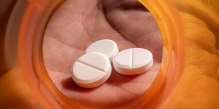 Eli Lilly is set to release a once-daily pill to rival Ozempic this year. People are losing 15 to 20 pounds on it, but there’s a catch. Eli Lilly is set to release a once-daily pill to rival Ozempic this year. People are losing 15 to 20 pounds on it, but there’s a catch.