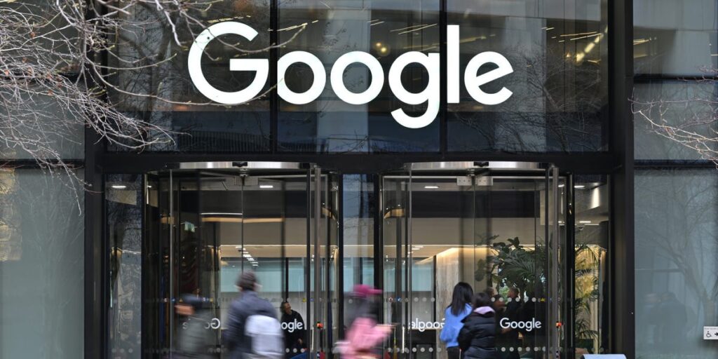 800 Google employees demand an end to any cloud contracts with ICE and CBP