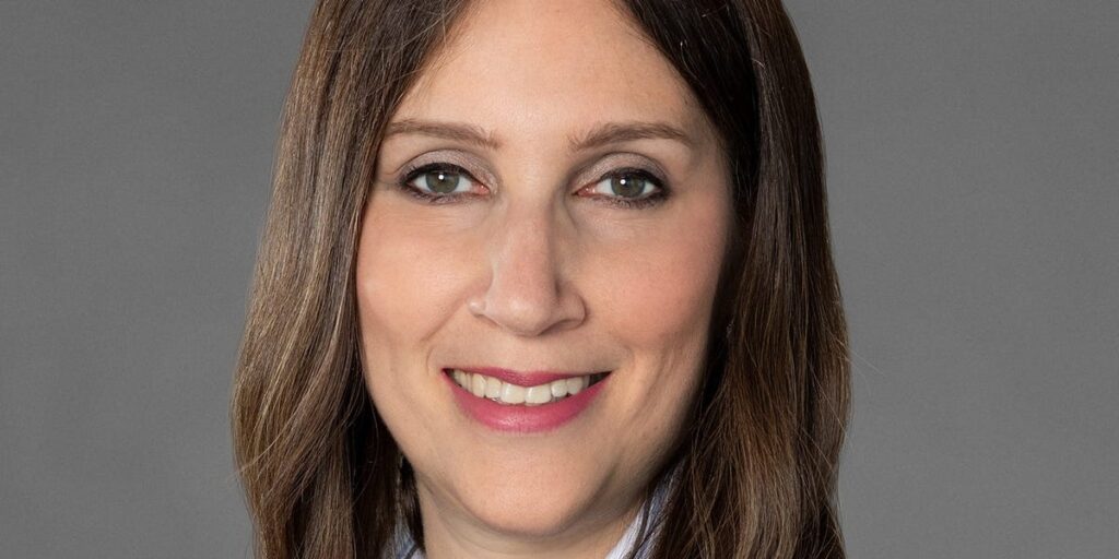 A Partner at Goldman Says This Skill Helps Balance Work and 7 Kids