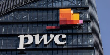 Corporate America is grappling with how to train junior employees on AI