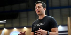 Drone maker Shield Al says putting bombs on everything isn’t necessary if you know how to fight a modern war Drone maker Shield Al says putting bombs on everything isn’t necessary if you know how to fight a modern war