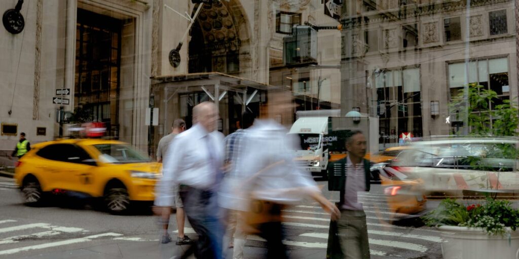 Elite investment bank settles case that put Wall Street’s 100-hour weeks on trial Elite investment bank settles case that put Wall Street’s 100-hour weeks on trial