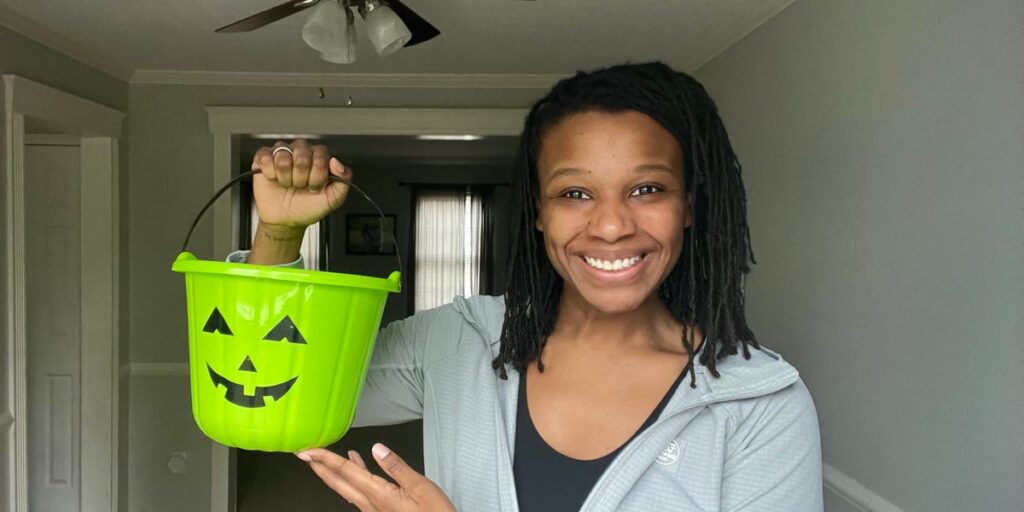 I joined a decluttering challenge and got rid of 496 items in a month. I made a point to not throw anything in the trash.