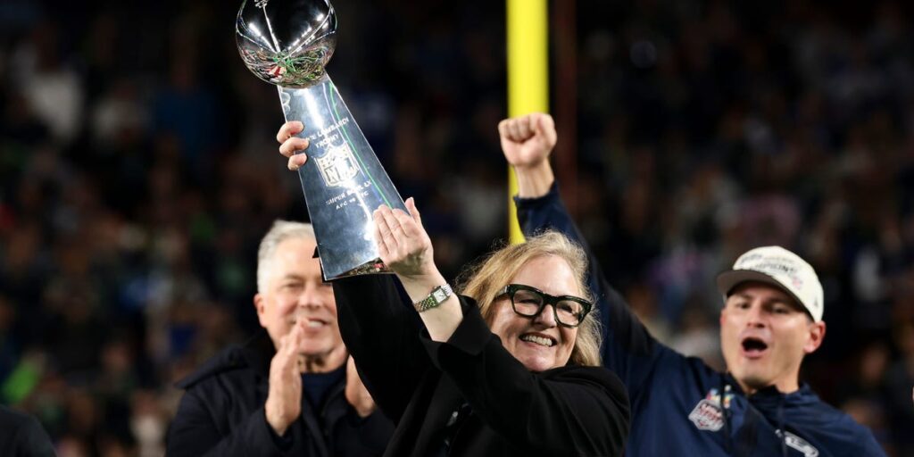 Meet the billionaire owners behind every NFL team