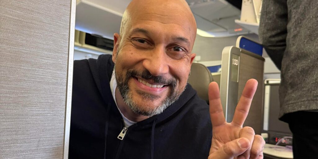 Someone asked to switch our business seats on a plane. I said yes, and got to take photos with one of my favorite celebrities. Someone asked to switch our business seats on a plane. I said yes, and got to take photos with one of my favorite celebrities.