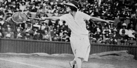 From suffrage to speakeasies, 65 photos show what life was like for women in the 1920s