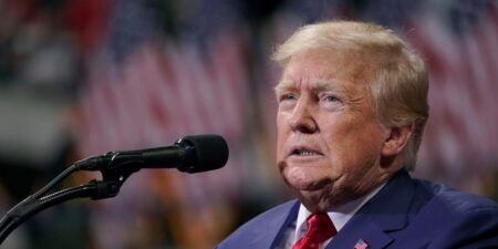 Major US trade groups are pressing the Trump administration to distribute tariff refunds ‘en masse’