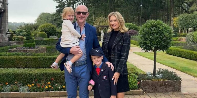 I’m a billionaire with 8 kids. Here’s how I avoid spoiling them — and my most important parenting rule I’m a billionaire with 8 kids. Here’s how I avoid spoiling them — and my most important parenting rule