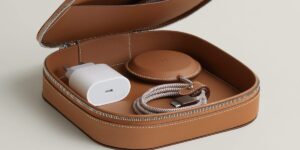 See Hermès new tech collection, from a ,150 charging case for your Apple devices to a 0 cardholder See Hermès new tech collection, from a ,150 charging case for your Apple devices to a 0 cardholder