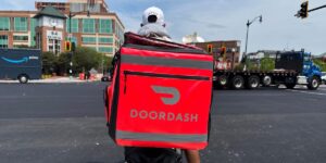 DoorDash is giving drivers gas ‘relief payments’ as prices at the pump near  a gallon