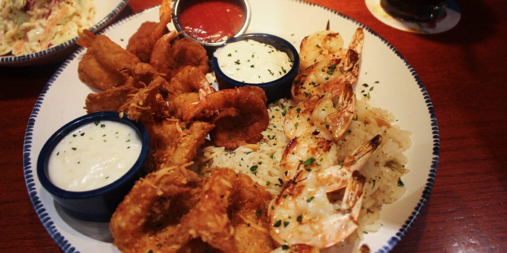 I ate at Red Lobster for the first time since its revamp. I miss Endless Shrimp, but I can’t wait to go back. I ate at Red Lobster for the first time since its revamp. I miss Endless Shrimp, but I can’t wait to go back.
