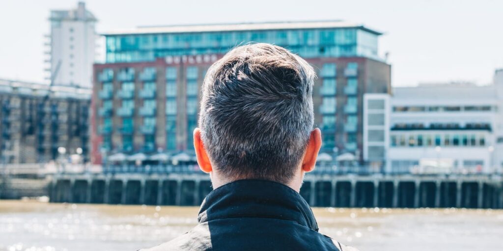 I took a pay cut so I could live a calmer life. It was worth it, but affording city life became more difficult. I took a pay cut so I could live a calmer life. It was worth it, but affording city life became more difficult.