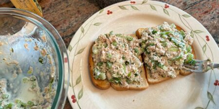 I tried one of Ina Garten’s easy sandwich recipes. It took 10 minutes to make and tasted way better than takeout.