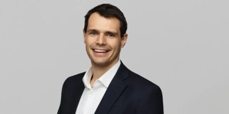 Tech guru Igor Pejic says an AI bust wouldn’t rival the dot-com crash — but there’d be almost ‘no place to hide’ Tech guru Igor Pejic says an AI bust wouldn’t rival the dot-com crash — but there’d be almost ‘no place to hide’