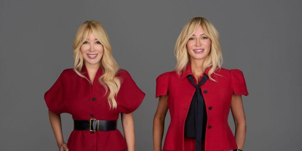 We’re sisters, best friends, and co-CEOs. Here’s a day in our lives running our dental tech company. We’re sisters, best friends, and co-CEOs. Here’s a day in our lives running our dental tech company.