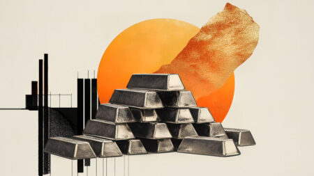 Gold crashes below ,600 as US yields spike, energy prices rise