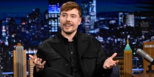 MrBeast says he doesn’t have a healthy work-life balance and puts in 15+ hour days MrBeast says he doesn’t have a healthy work-life balance and puts in 15+ hour days