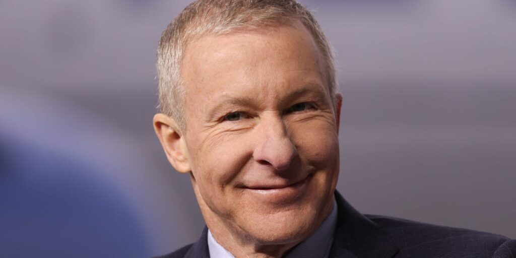 United Airlines CEO said he uses this hiring tactic to vibe check job candidates United Airlines CEO said he uses this hiring tactic to vibe check job candidates