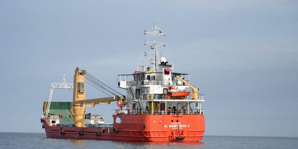 Iran’s military says it has placed the Strait of Hormuz under strict control again