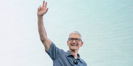 What smart people are saying about Tim Cook’s legacy at Apple