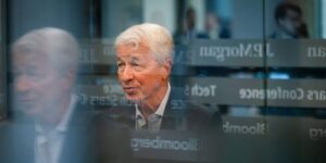 Inside the dashboards JPMorgan is using to track and rank engineers’ AI use