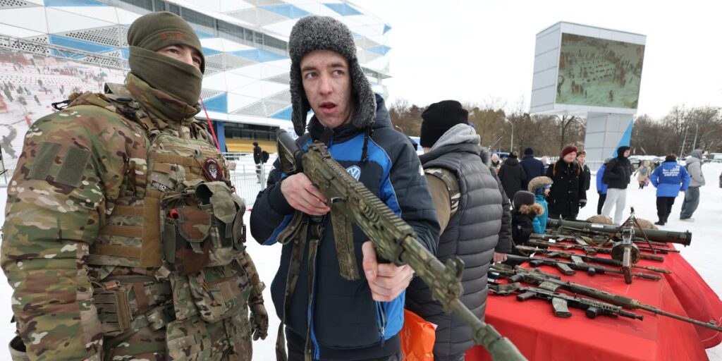 A Russian governor is ordering companies to choose at least 2 employees as ‘candidates’ to sign up with the military