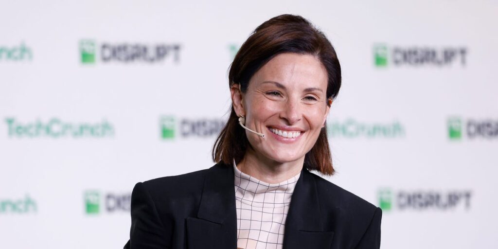 A top Netflix exec explains the streamer’s plan to conquer your phone