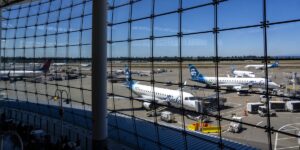 Alaska’s first-ever flight to Europe intensifies a long-running hub war with Delta